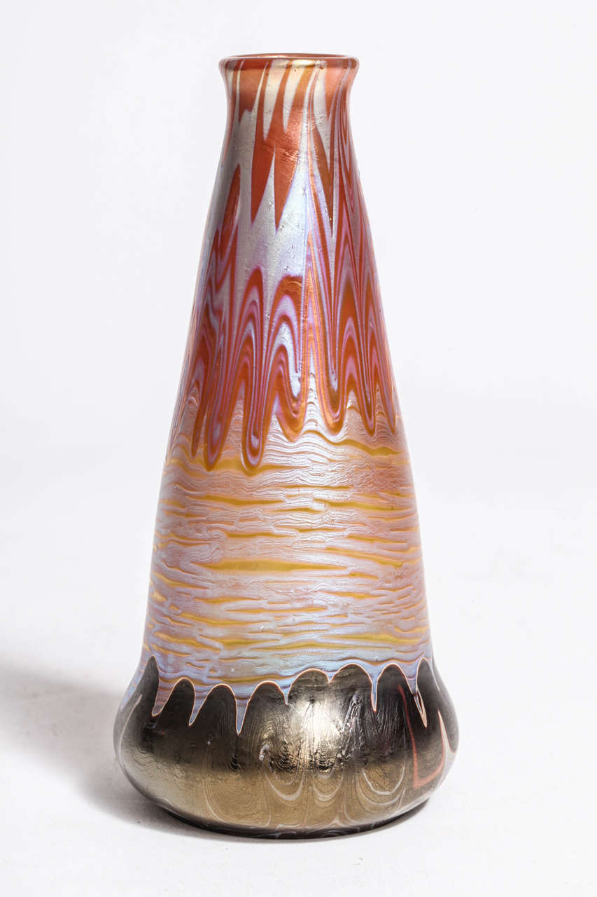 A Loetz glass Jugendstil vase, decorated with metalgelb phanomen genre 358,
Austria, 1900. Mint condition.