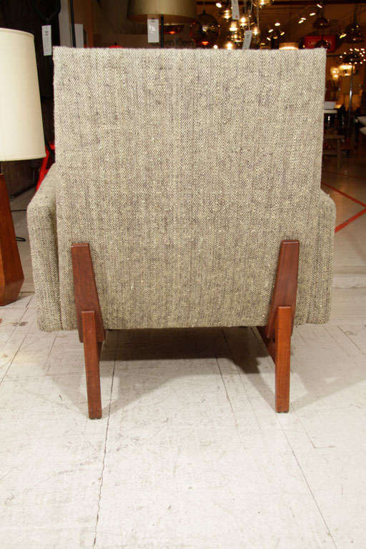 Jens Risom lounge chair on solid walnut frame 5