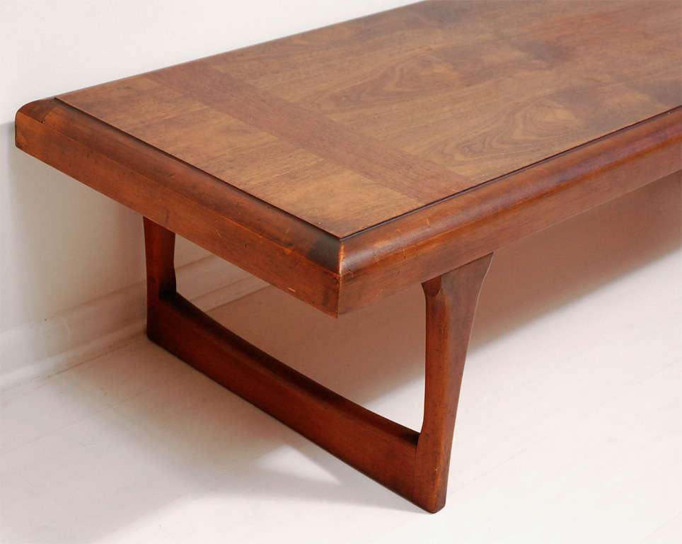 Vintage Lane Bench/coffee table 1