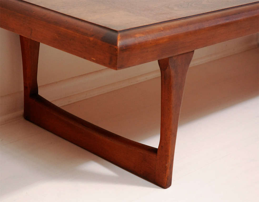 Vintage Lane Bench/coffee table 2