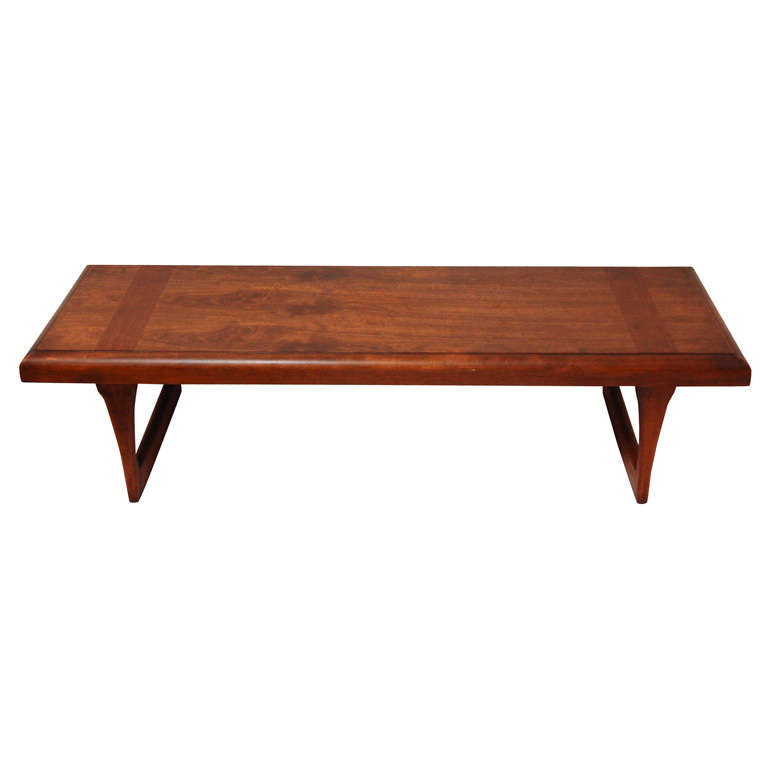 Vintage Lane Bench/coffee table