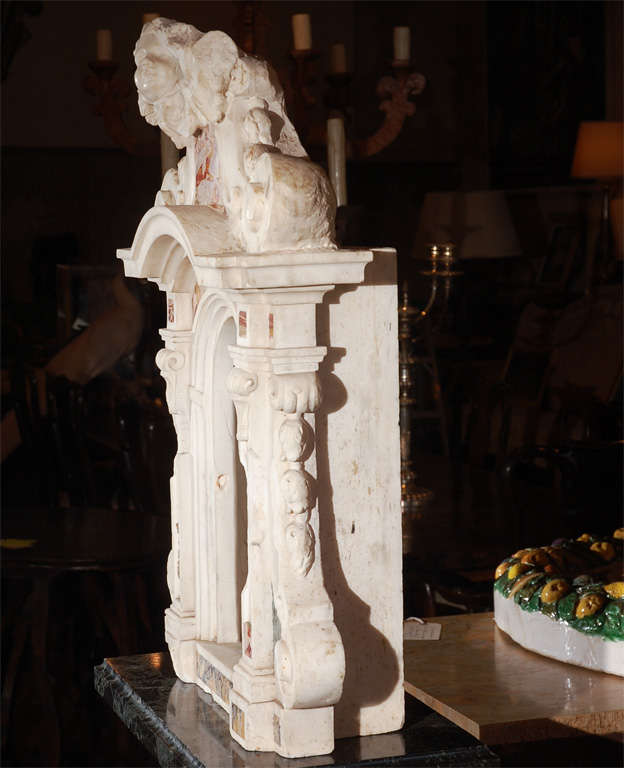 Tabernacle en marbre d'époque baroque, italienne Bon état - En vente à Newport Beach, CA