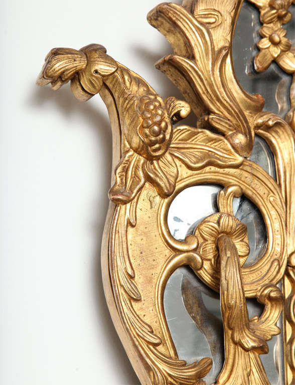 Late 18th Century Giltwood Regence Mirror For Sale 3