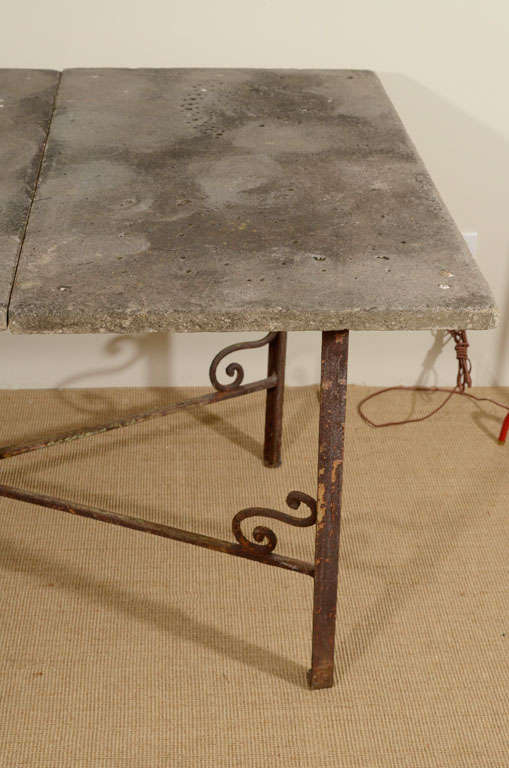 3-Marble-Section-Top Table For Sale 1