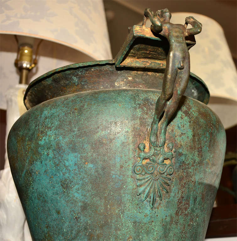 Bronze Vase in the Antique Taste with Great Patina 2
