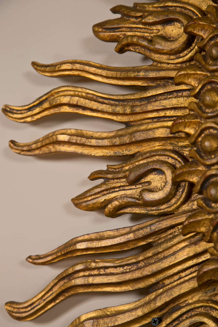 Carved Gilt Wood Sunburst Mirror In Excellent Condition In Stamford, CT