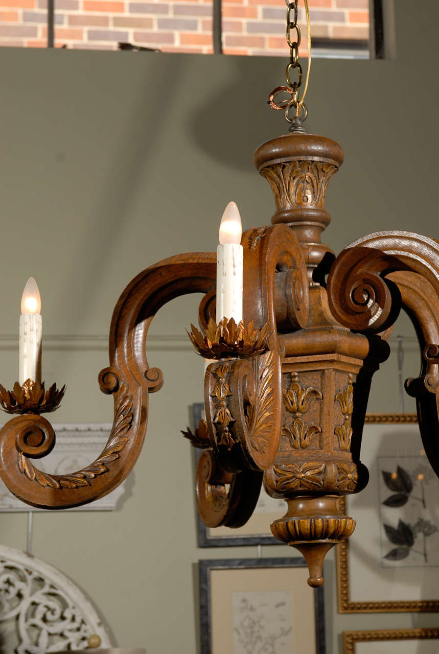 French 19th Century Five-Light Carved Oak Chandelier with S-Scroll Arms For Sale 2