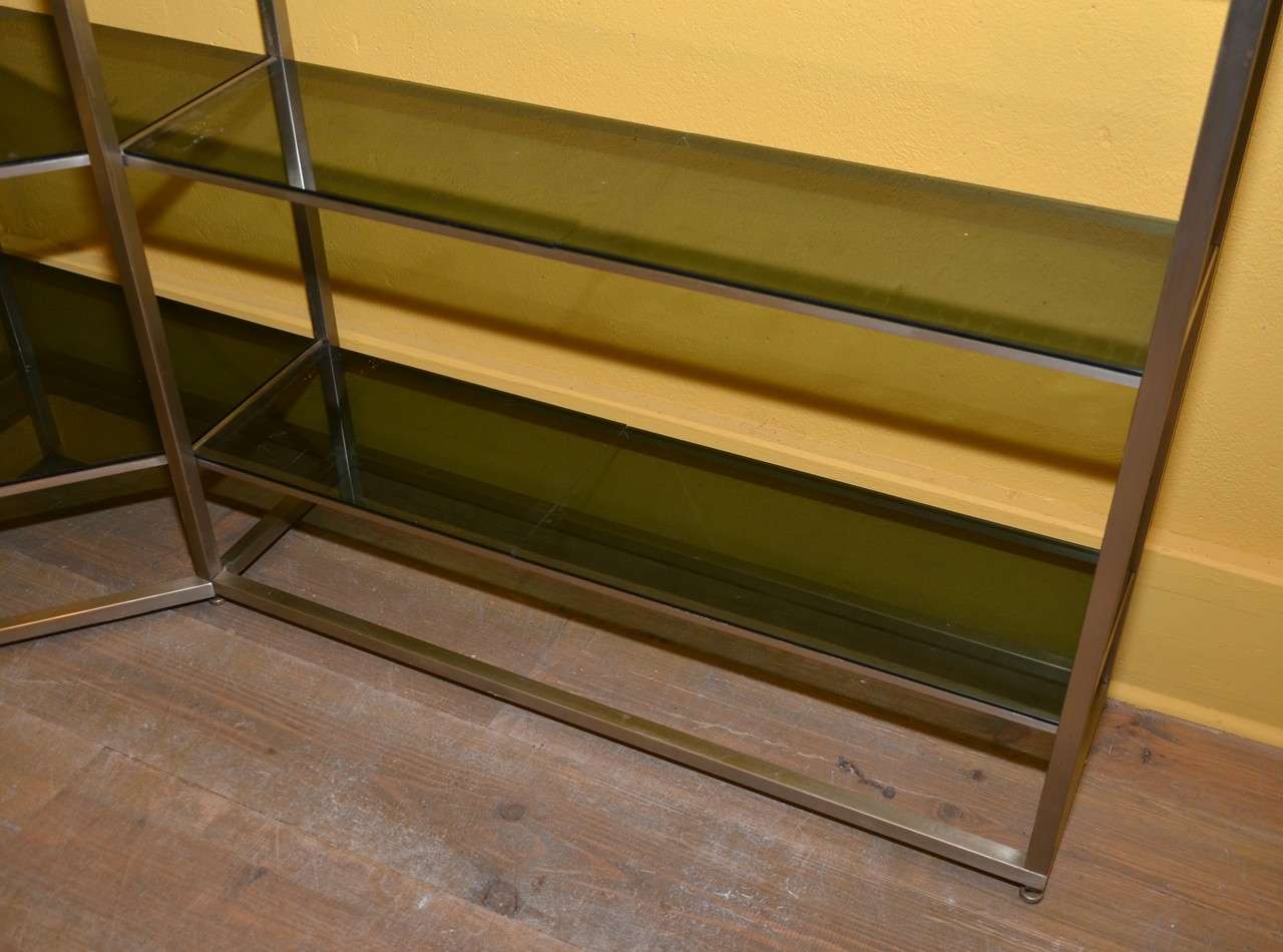 Beautiful 1970's Angle Shelves by Jansen In Excellent Condition In Saint-Ouen, FR