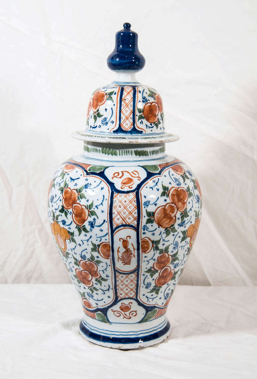 A Pair of Dutch Delft Polychrome Covered Jars 2