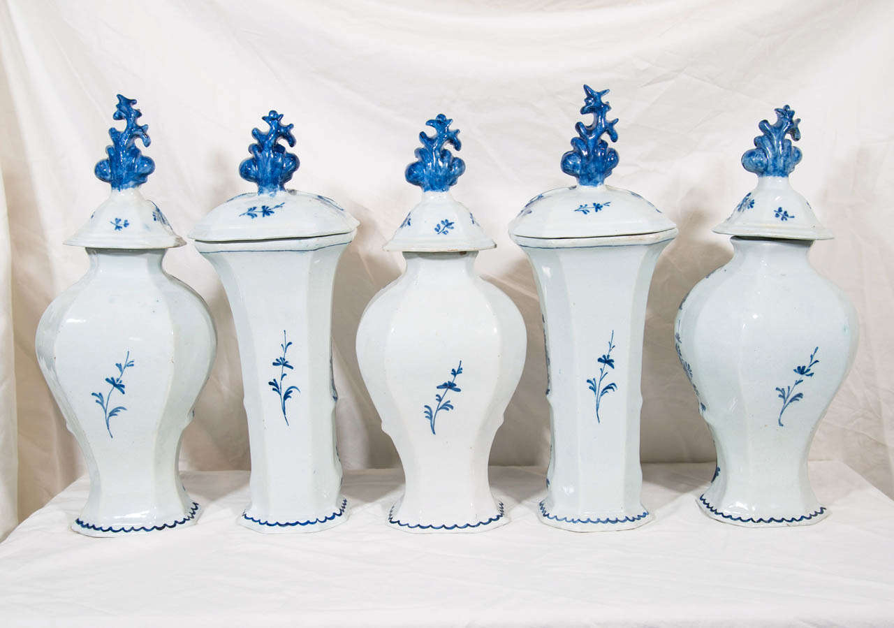 Five-Piece Blue and White Delft Garniture In Excellent Condition In Katonah, NY