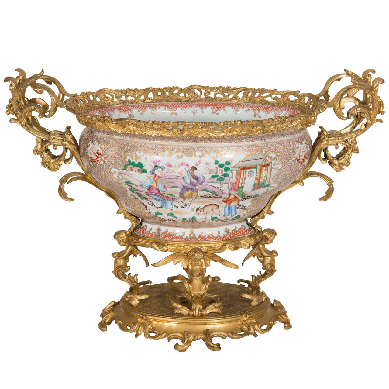 Antique French Louis XVI Stil vergoldete Bronze montiert chinesischen Porzellan Tafelaufsatz im Angebot
