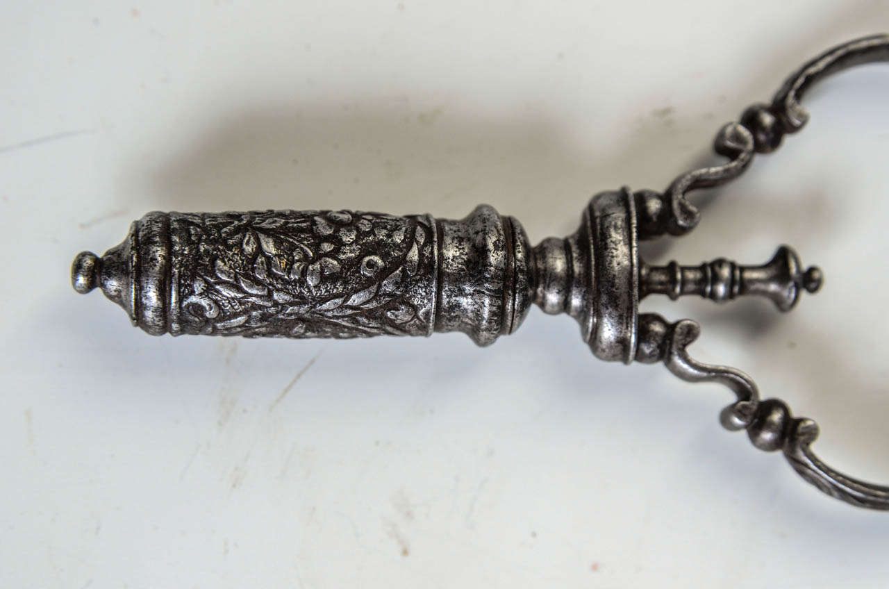 Louis XV 18th Century Wrought Iron Corkscrew