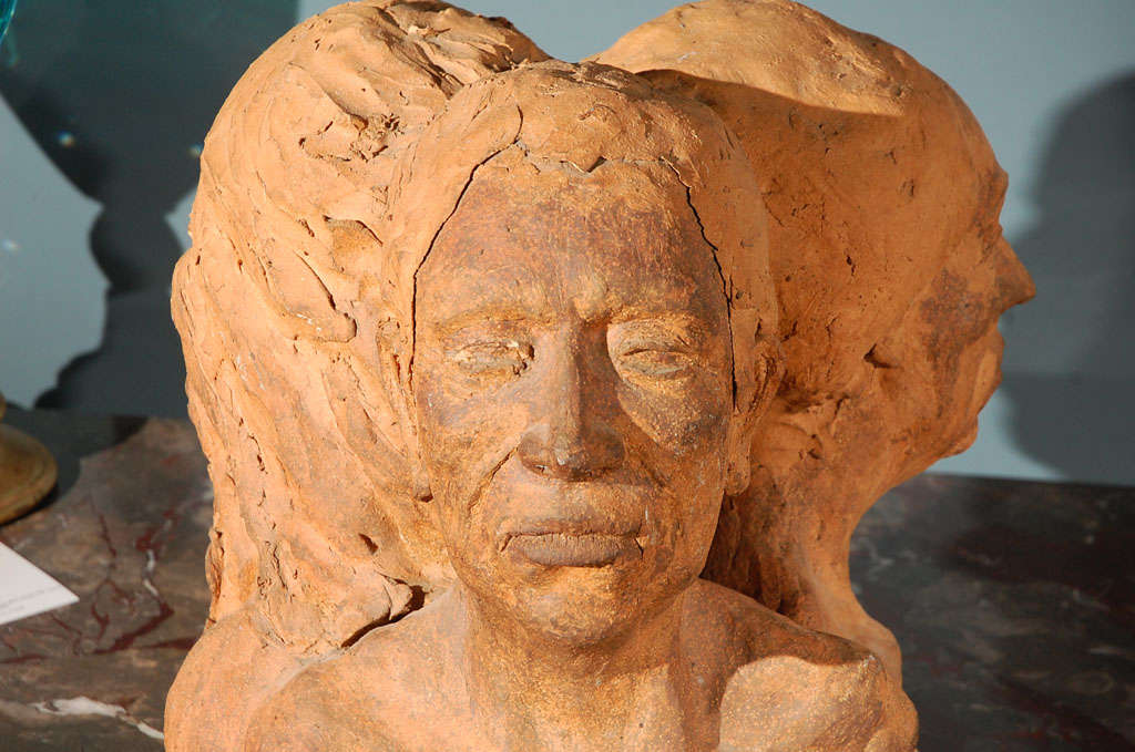 Mid-Century Modern 1971 Terracotta Three Heads Sculpture Signed Maynard For Sale