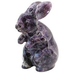 Retro Carved Amethyst Rabbit Sculpture