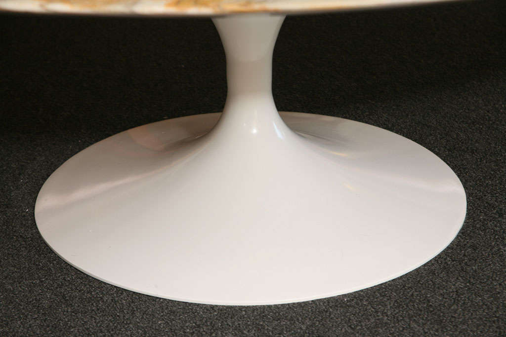 Early Saarinen Oval Tulip Coffee Table Calacatta D'Oro Marble 3
