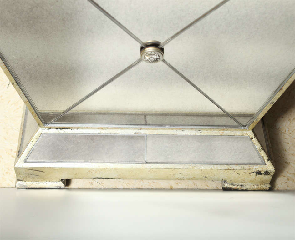 Pair of Unusual Mirrored Pedestals In Good Condition In New York, NY