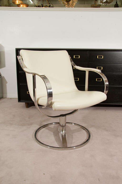 Pair of Warren Platner Mid Century Chrome and Leather Chairs 5