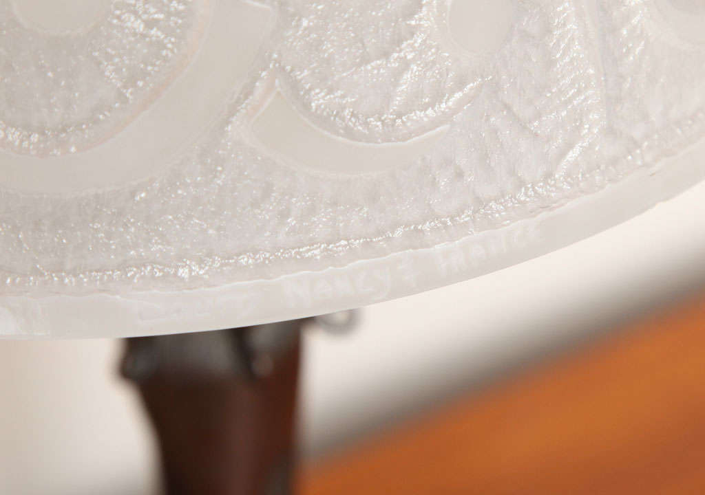 Français Lampe de table Art Déco d'Edgar Brandt & Daum en vente