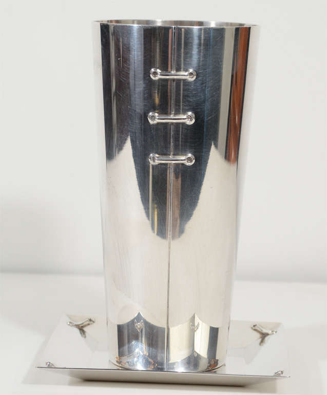 Exquisite Equestrian Designed Silver-Plate Vase by Christofle In Excellent Condition In New York, NY