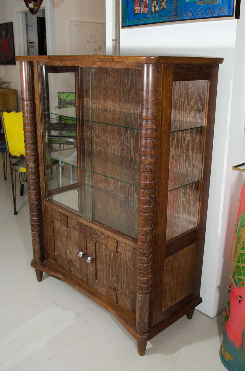 French Art Deco Cerused Wood Cabinet In Good Condition For Sale In New York, NY