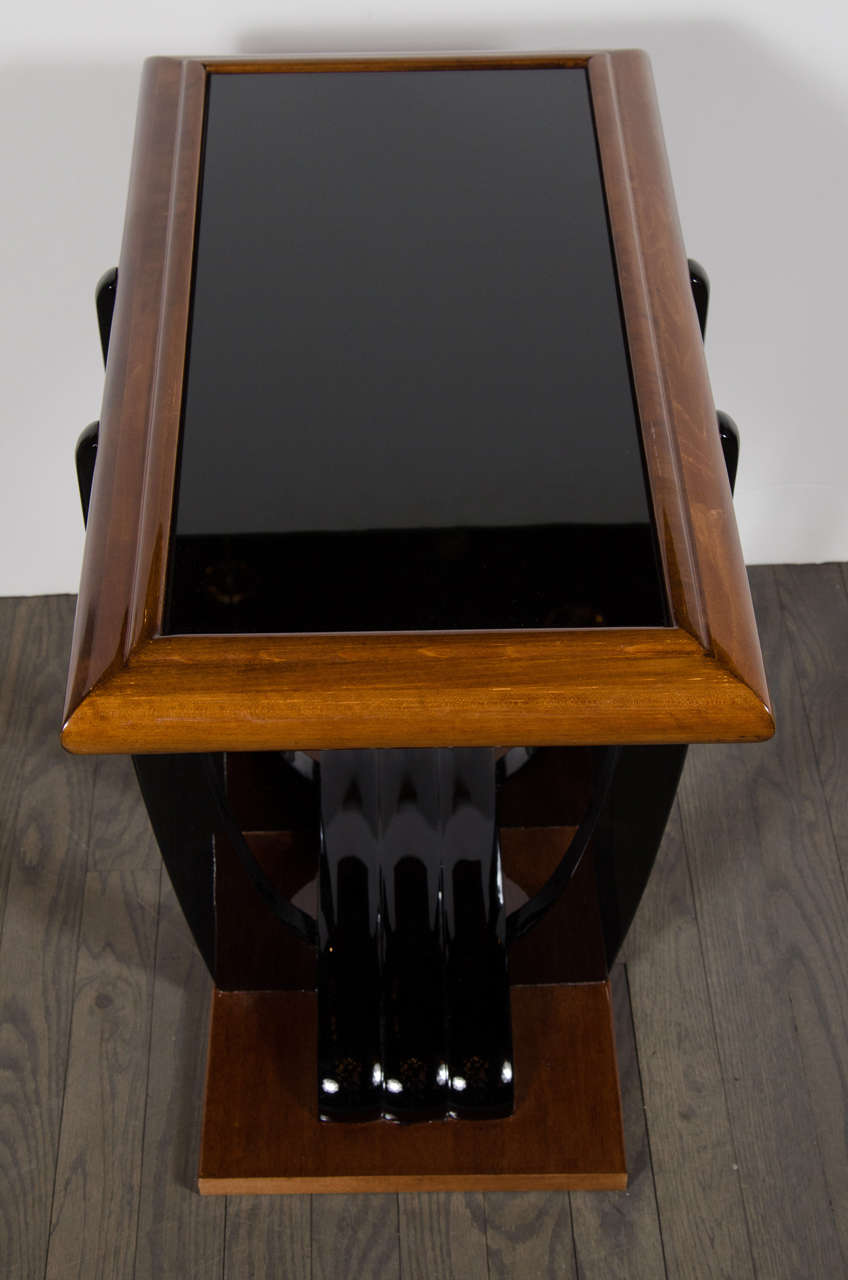 Mid-20th Century Art Deco Machine Age Occasional Table in Walnut and Black Lacquer