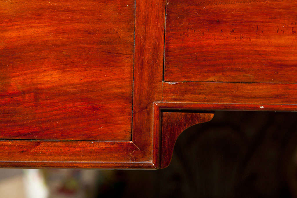 Fine French  Directoire Mahogany Bureau Plat In Excellent Condition In Woodbury, CT