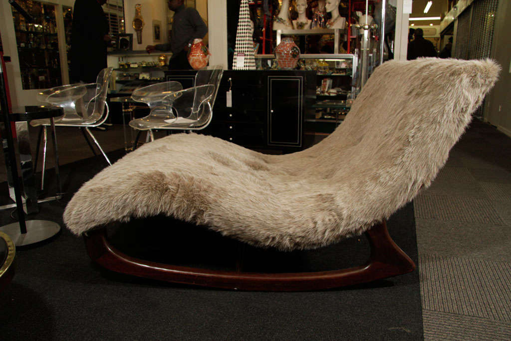 20th Century Mid Century Lounge Rocker in the Style of Vladimir Kagan