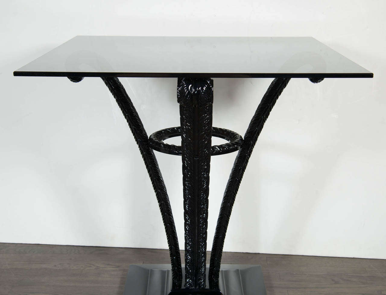 Elegant Art Deco Plume Form Table by Grosfeld House in Black Lacquer In Excellent Condition In New York, NY