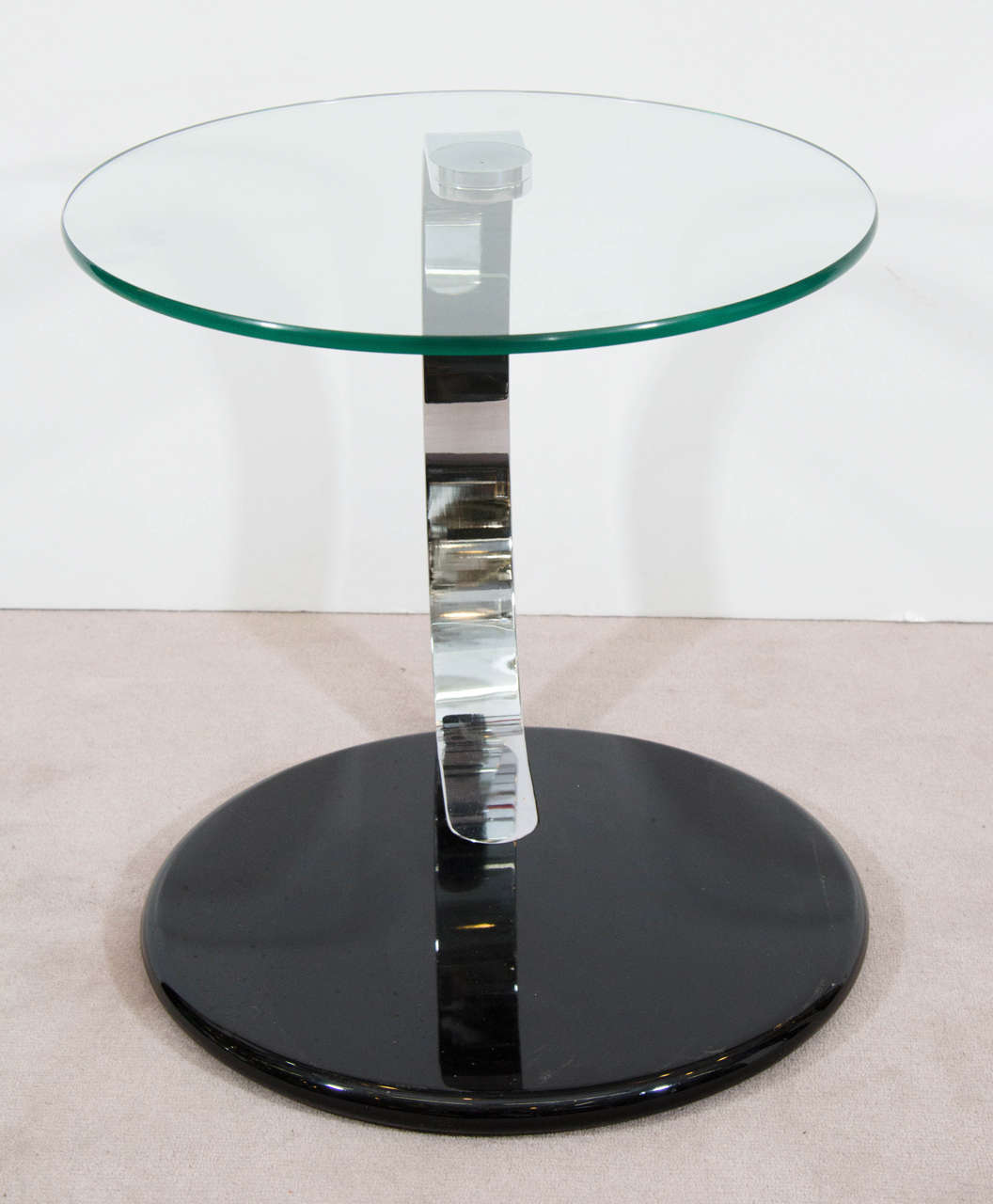 Modern 1980s Pair of Circular Glass and Chrome Side or End Tables