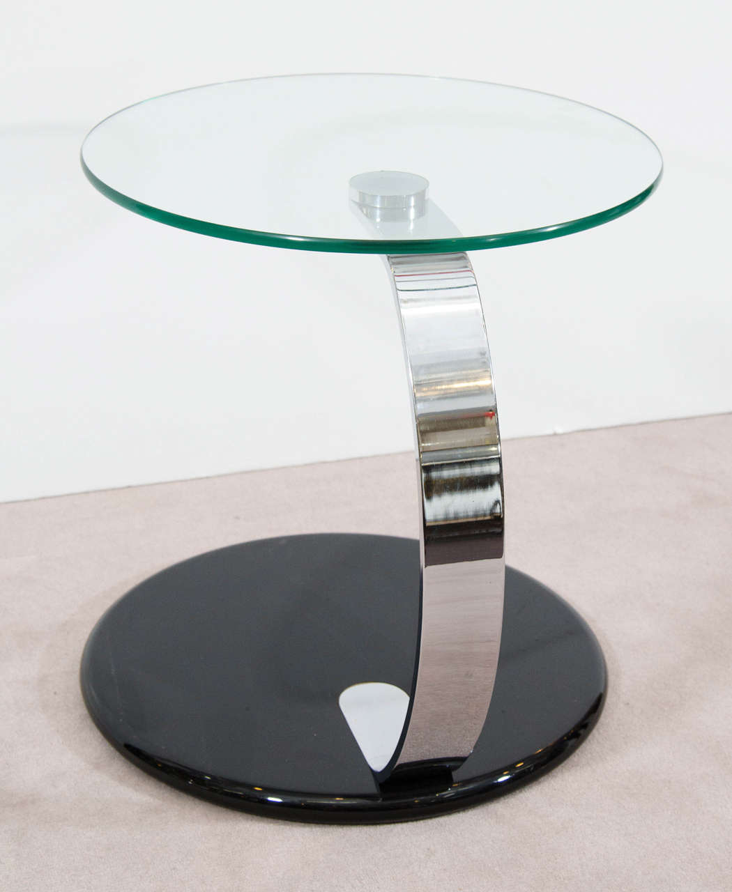 1980s Pair of Circular Glass and Chrome Side or End Tables 2
