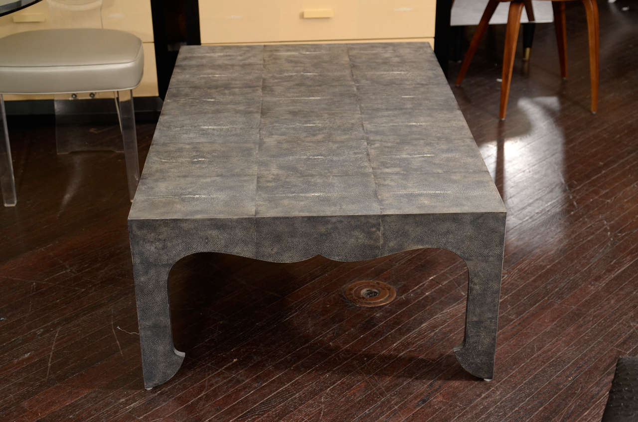 Table basse en galuchat chinoiseries Neuf - En vente à New York, NY