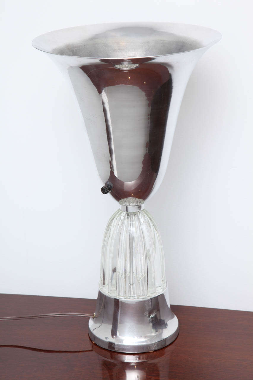 Aluminium Paire de lampes de table torchères Art Déco en vente