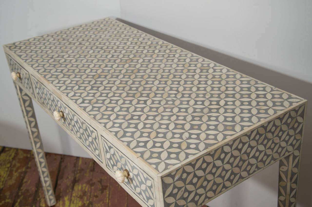 Indian Grey and White Inlaid Bone Desk 1