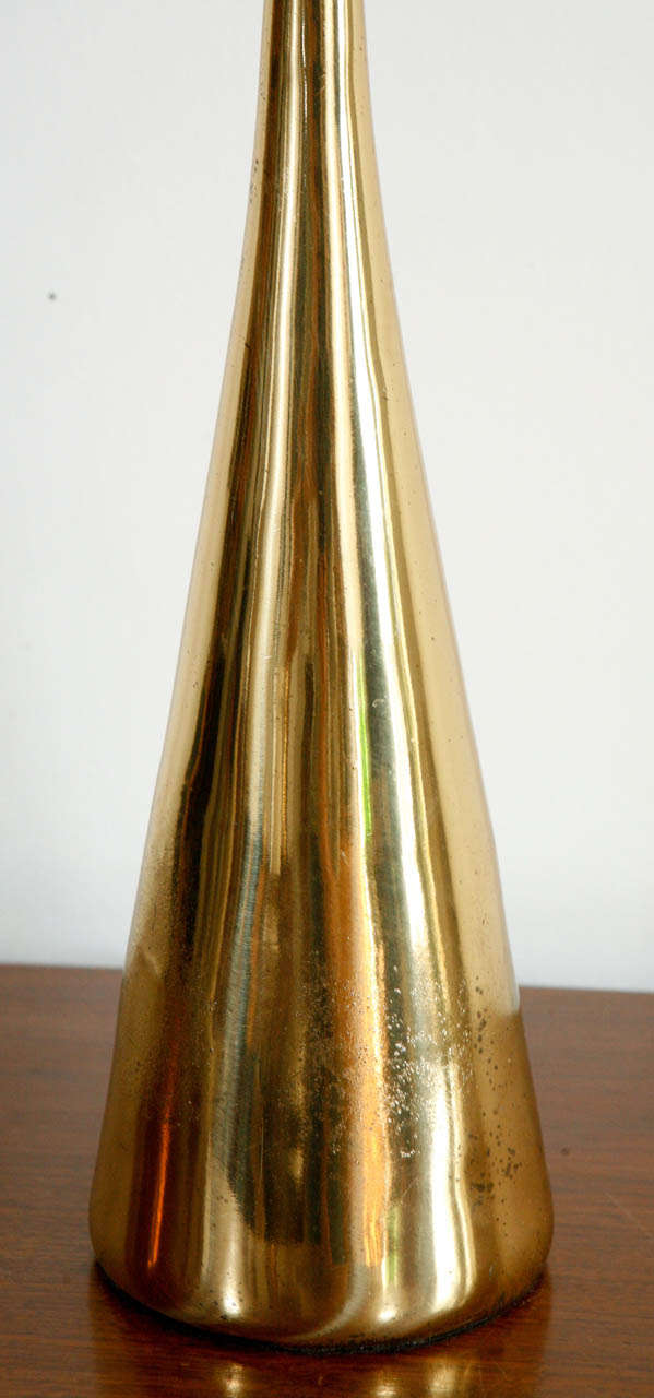 Pair of Mid-Century Brass Cone Table Lamps In Good Condition In Los Angeles, CA