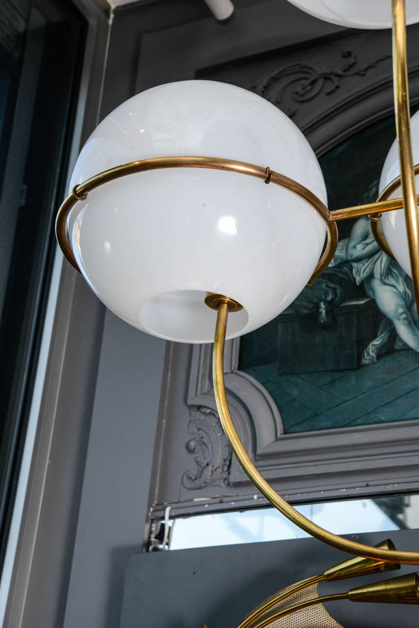 Brass and Glass Chandelier in the Style of Vico Magistretti In Excellent Condition In Saint-Ouen, IDF
