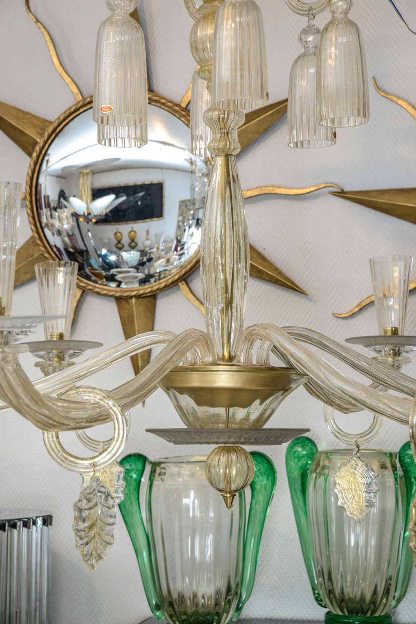Italian Gorgeous Chandelier in Gold Murano Glass with Twelve Arms of Light