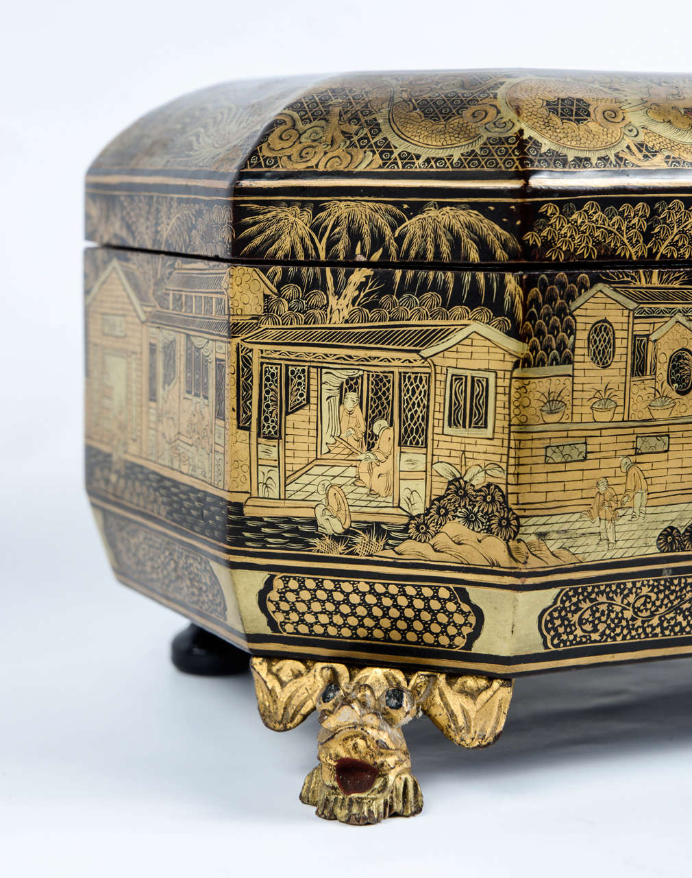 Mid-19th Century 19th Century Chinese Lacquered Box