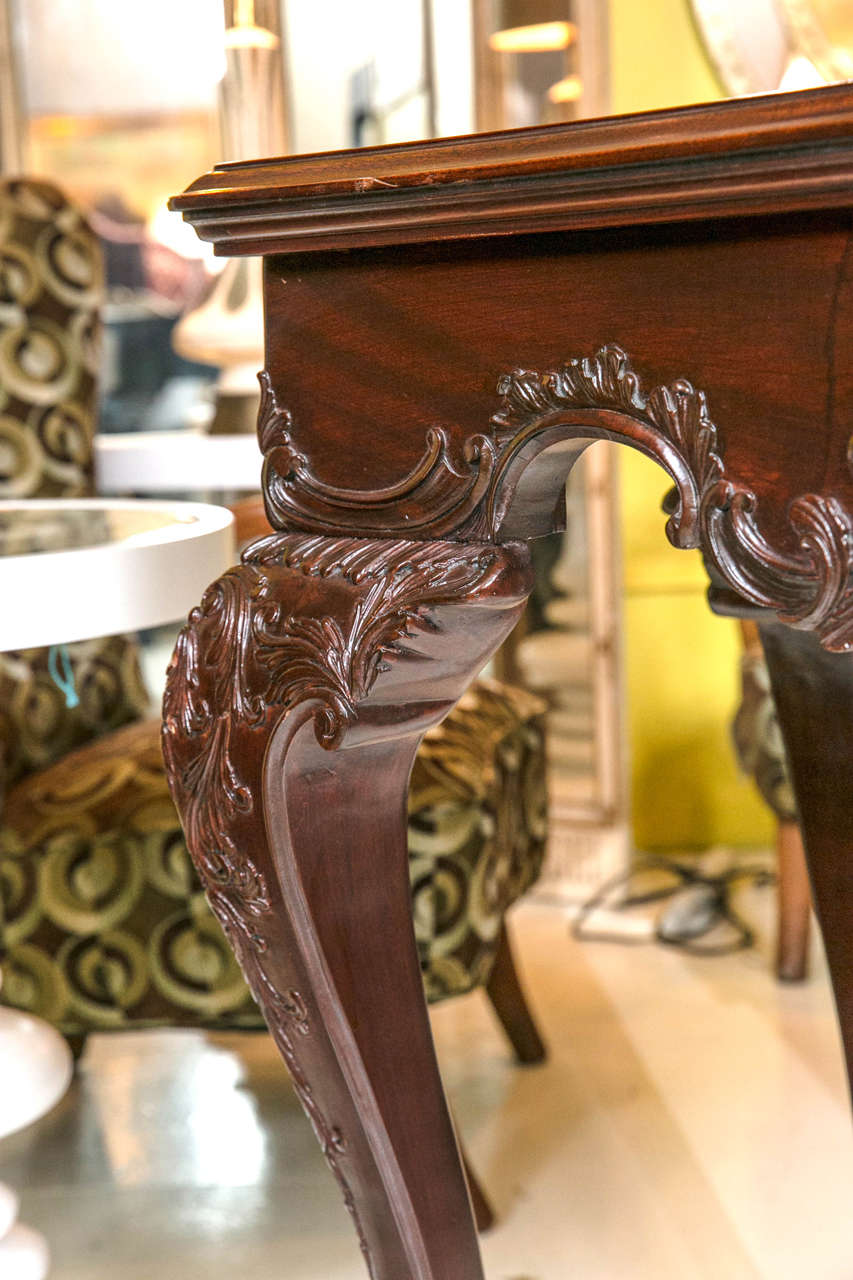 Mid-20th Century Pair Of English Georgian Style Mahogany Side or Console Tables Finely Carved