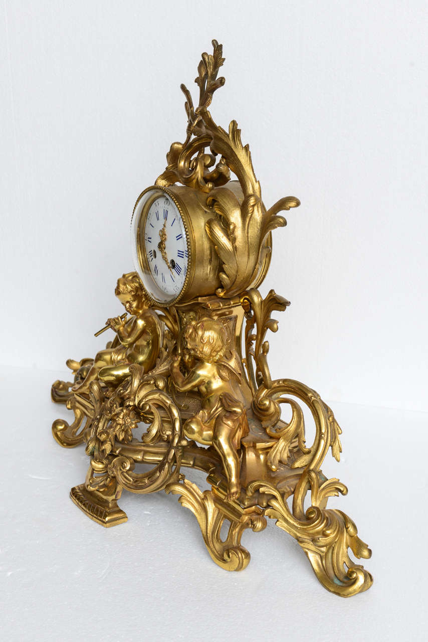 Pair of French Louis XV Mantel Clocks with Putti, 19th Century For Sale 2
