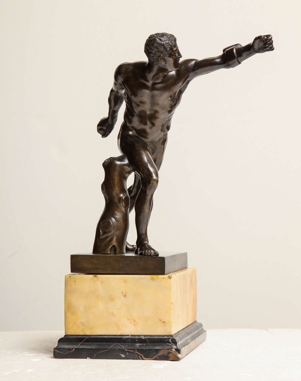 19th Century Bronze of an Athlete on a Sienna Marble Base For Sale 1