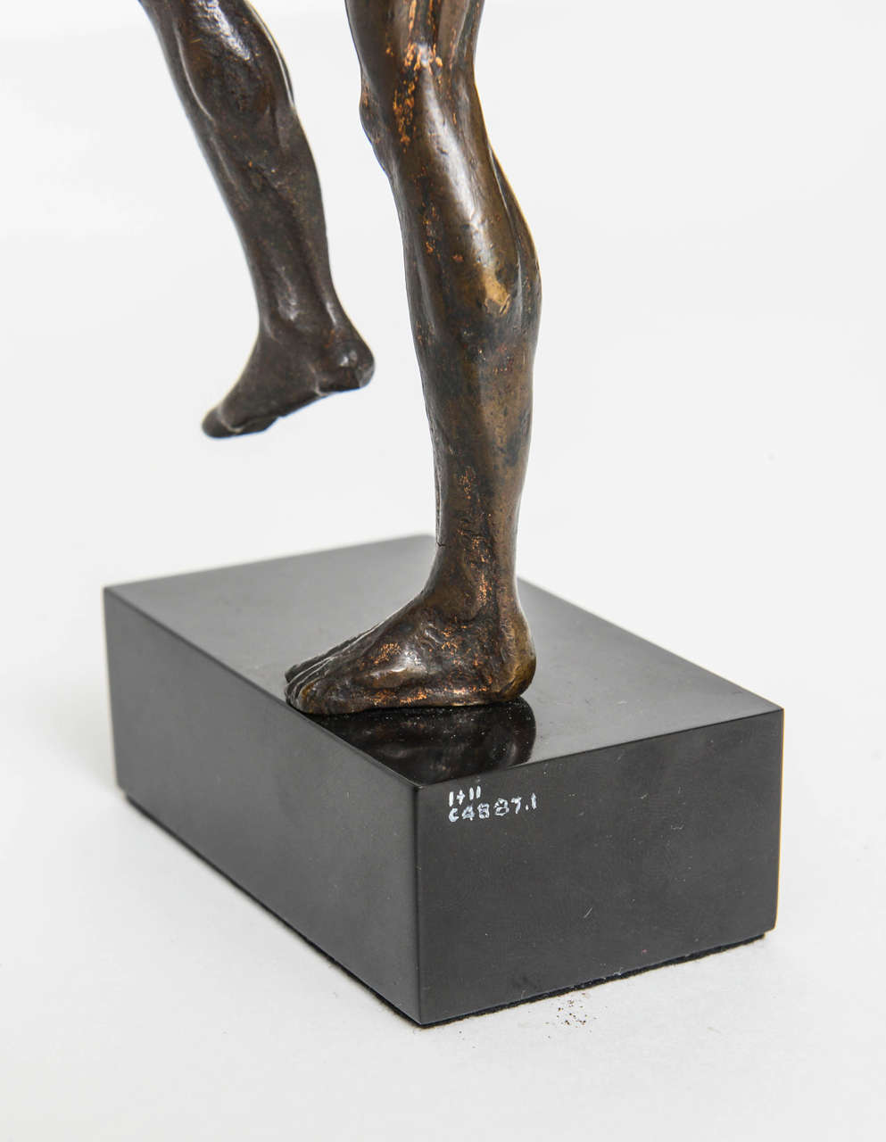 Marbre Figure d'homme « Ecorche » en bronze français:: d'après le modèle de Pietro Francavilla en vente