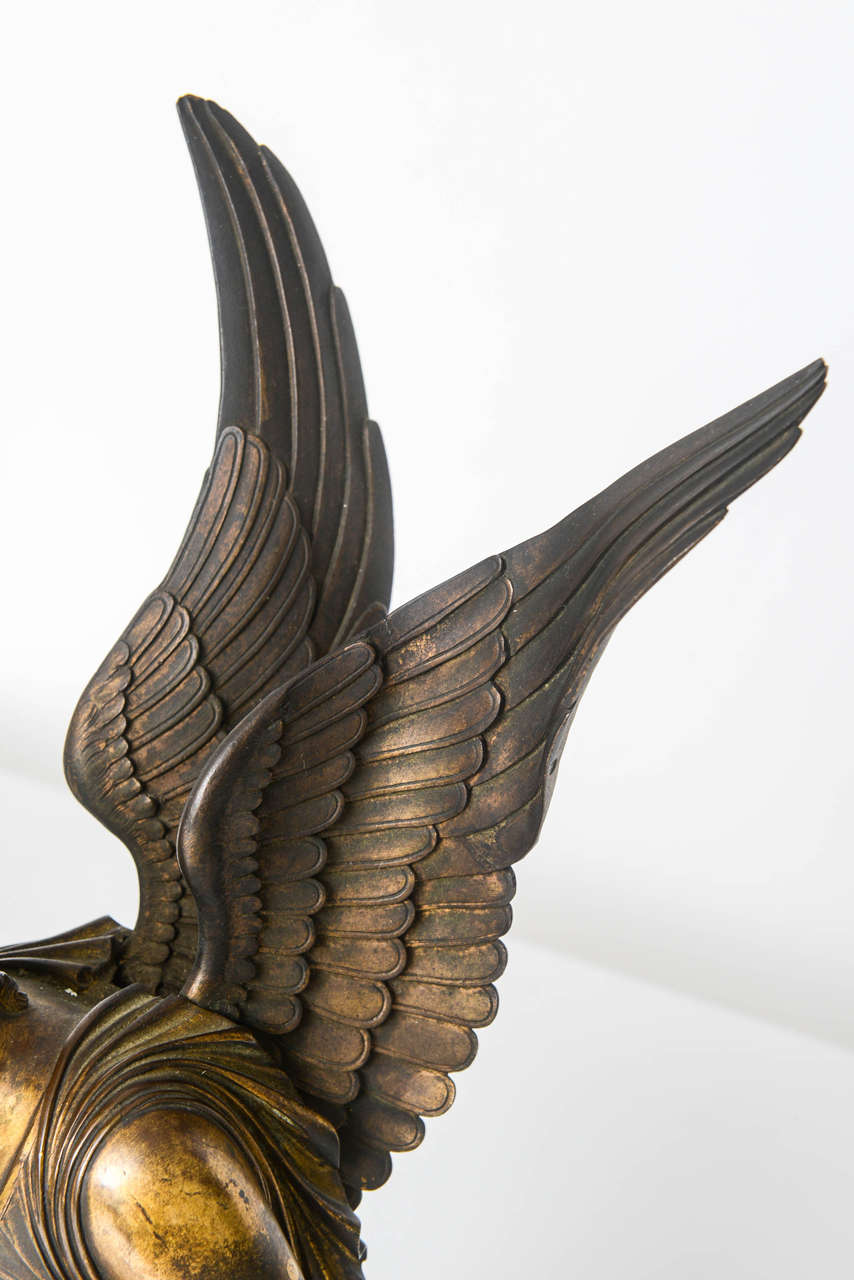 Pair of French Gilt Bronze Depictions of the Goddess Nike, circa 1810 4