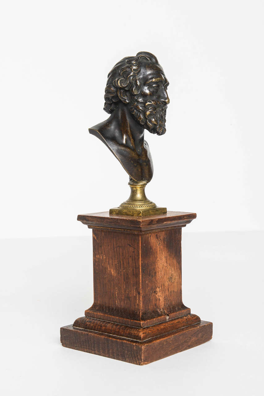 19th Century Rare Bronze Portrait Bust of Henri IV after Model by Barthelemy Prieur, c. 1800 For Sale