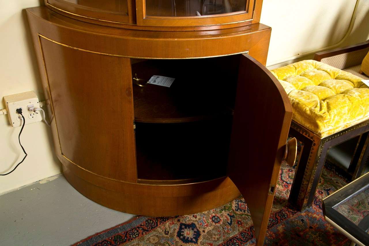 Mid-20th Century Grosfeld House Custom Quality Bow Front Corner Cabinet / Cupboard In Walnut