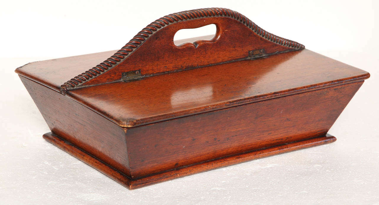 19th Century English, George III, Mahogany Cutlery Box with Two Flaps and a Handle
