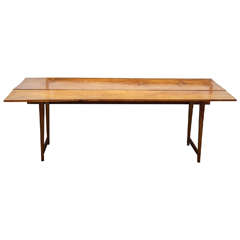 Antique Federal Maple Drop-Leaf Table