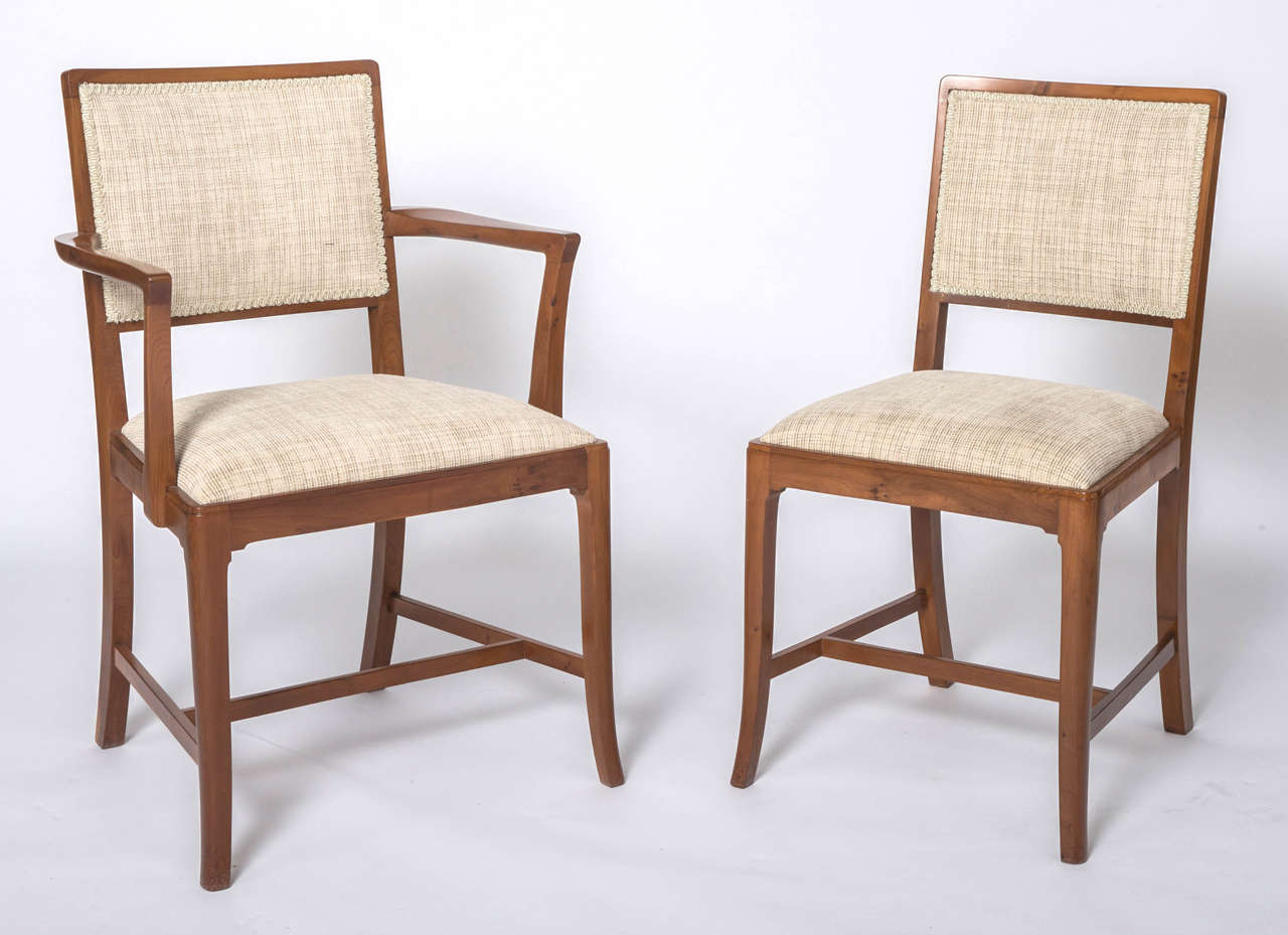 A set of eight Yew wood dining chairs by Heal and Sons of London, circa 1930 For Sale 4