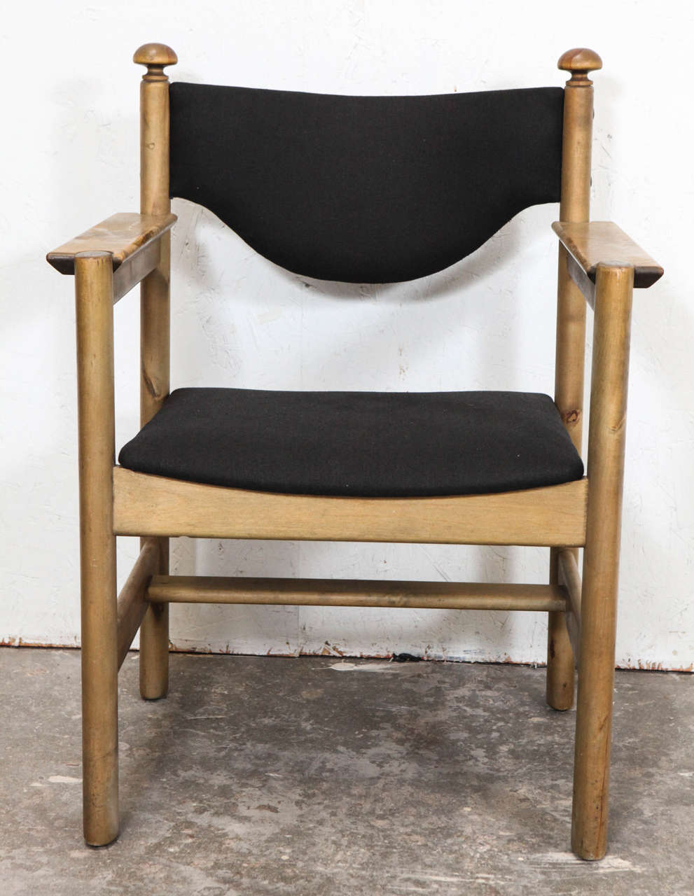 Scandinavian Modern Set of Eight Borge Mogensen Dining Chairs