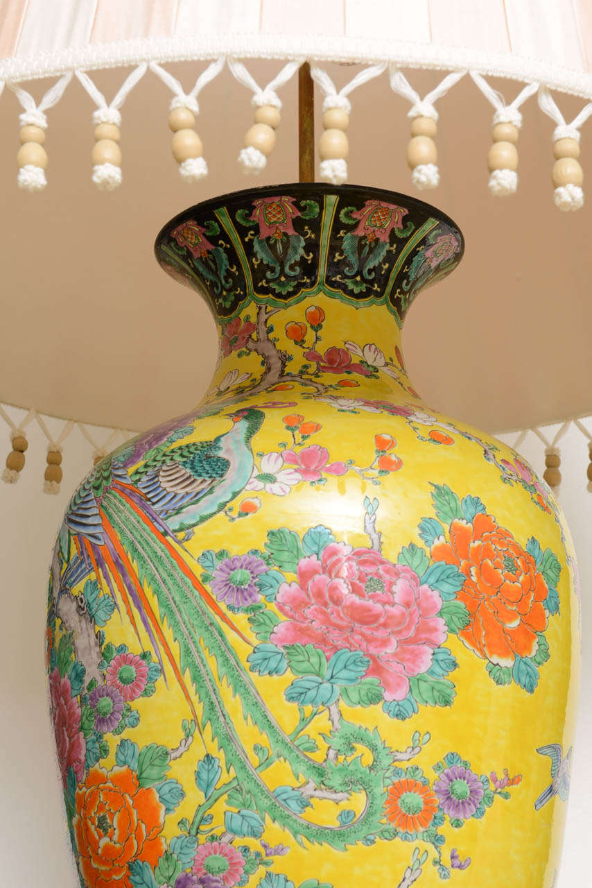 Smashing Pair of Monumental Chinese Export Porcelain Yellow Lamps 4