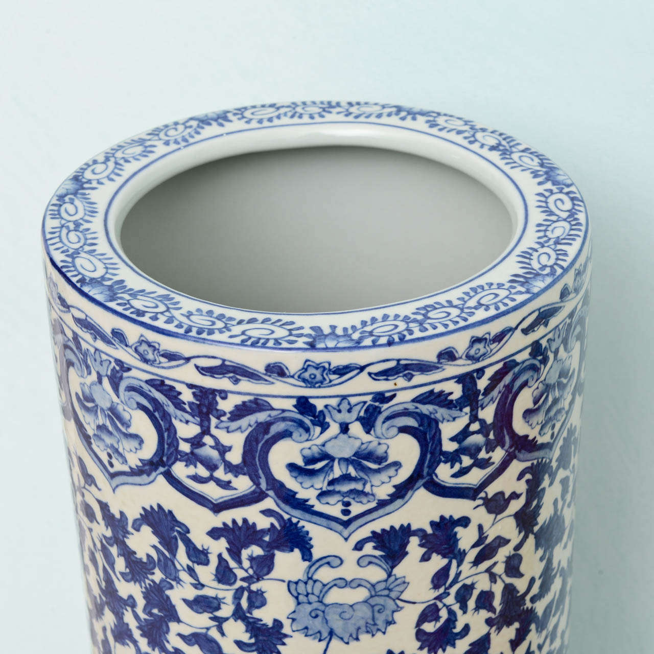 A Chinese Blue and White Porcelain Umbrella Stand at 1stDibs chinese blue and white porcelain